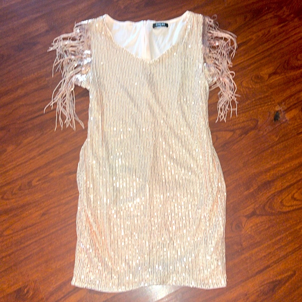 Elegant Cream Sequin Midi Dress
